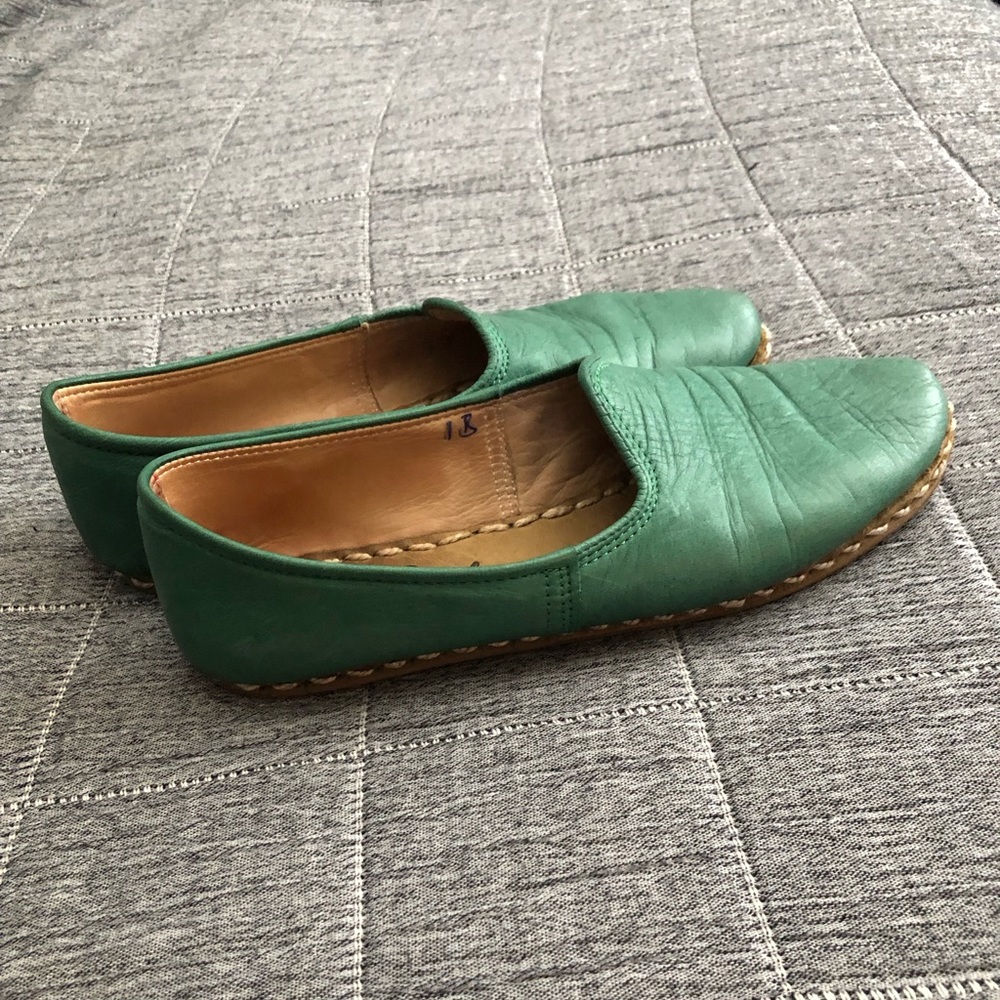 Sabah Slippers Green Size 40